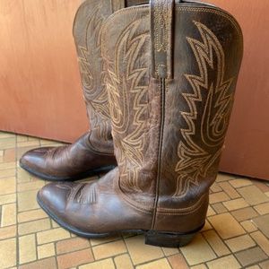 Lovely Lucchese 1883 Cowboy Boots